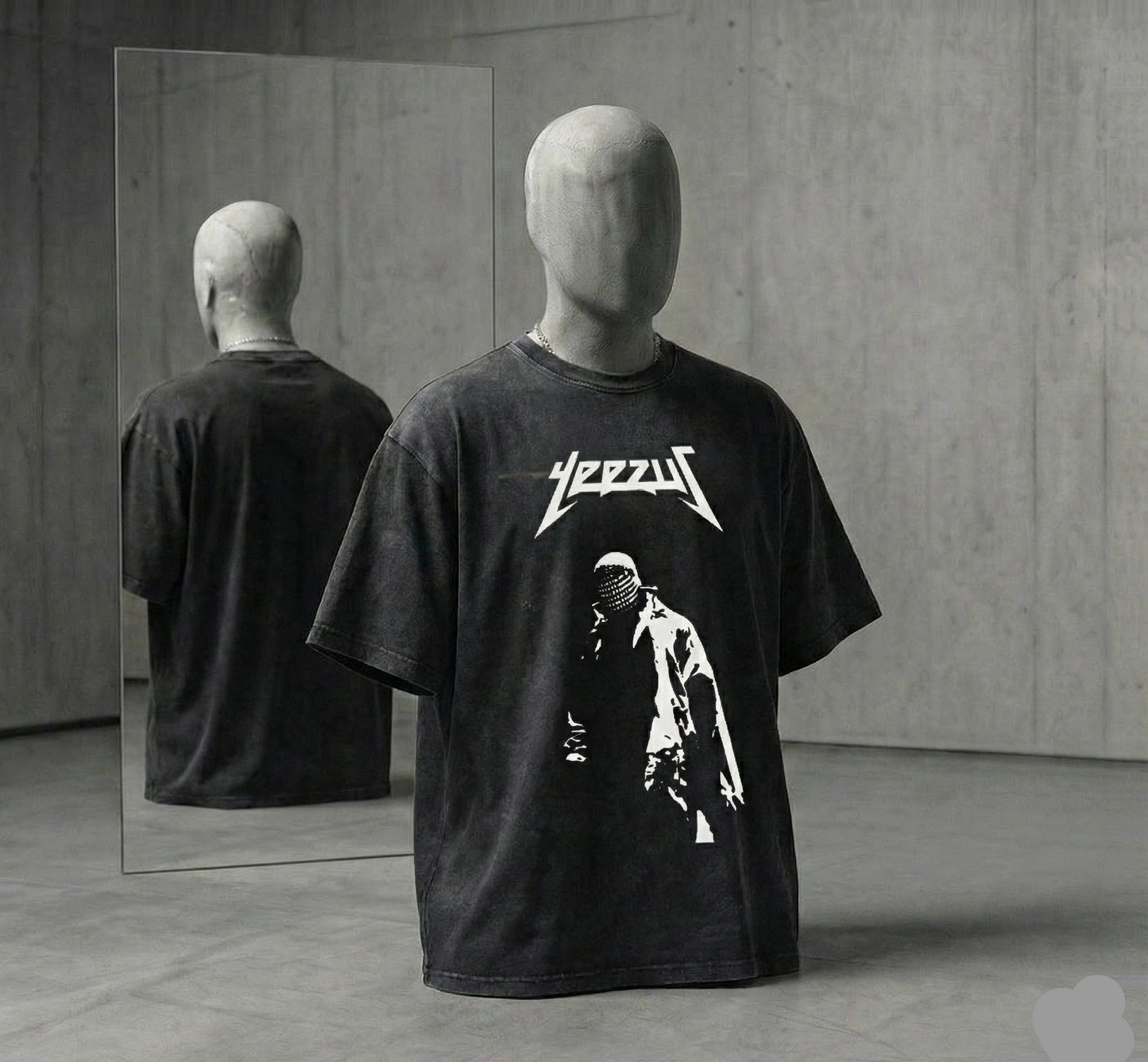 Camisa Boxy "College Bear" Vintage Tee - Faded Black Edition