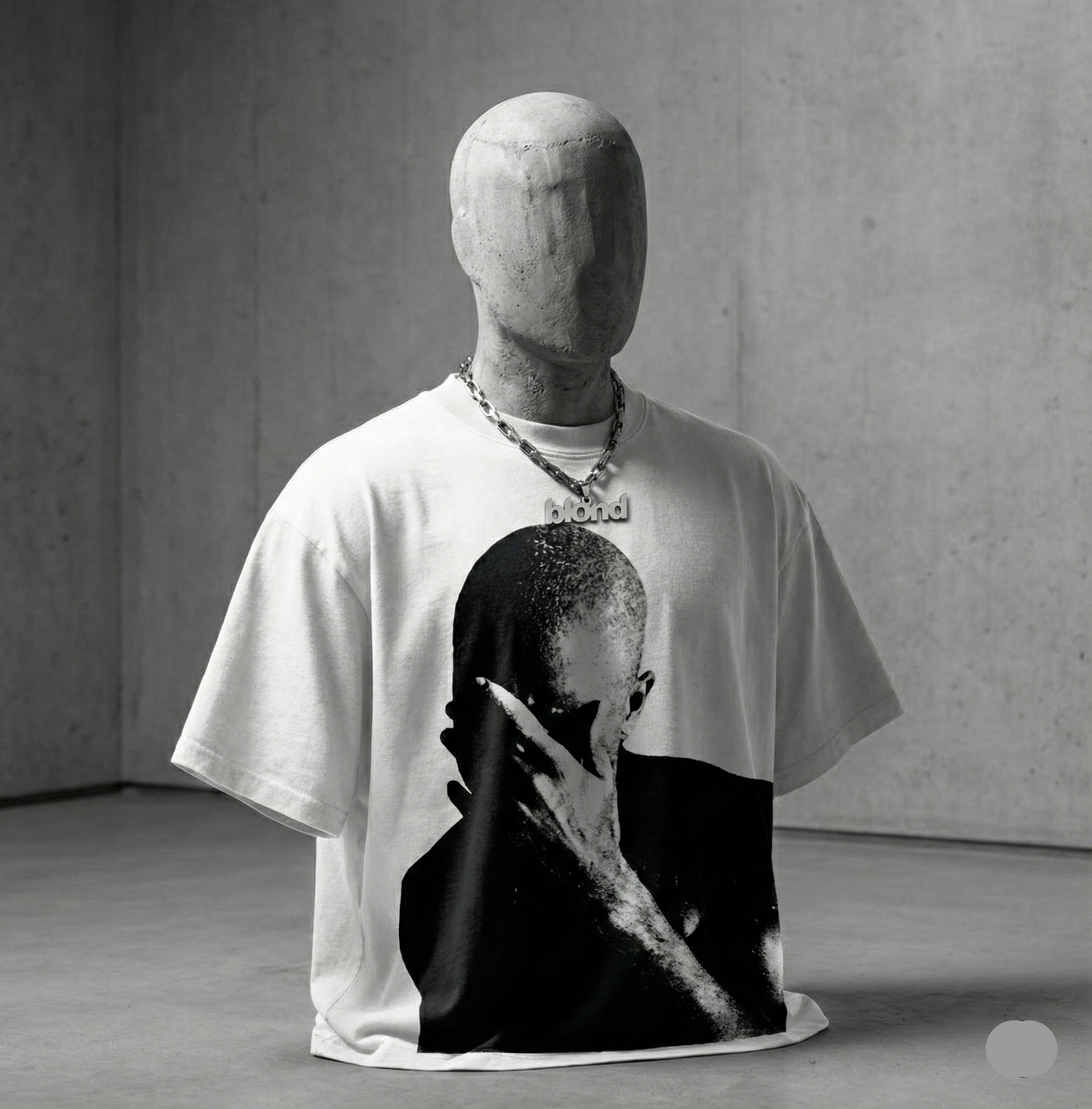 T-Shirt Ocean — Blond Portrait (White)