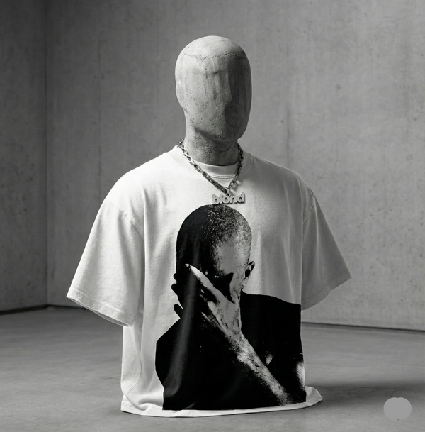 T-Shirt Ocean — Blond Portrait (White)